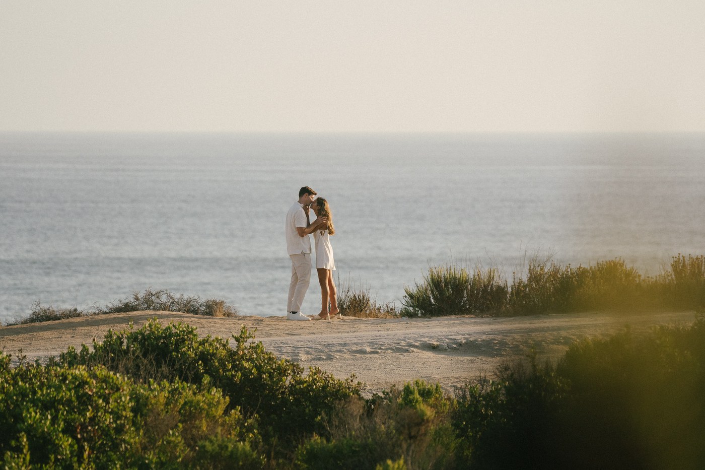 On one knee, from the hill