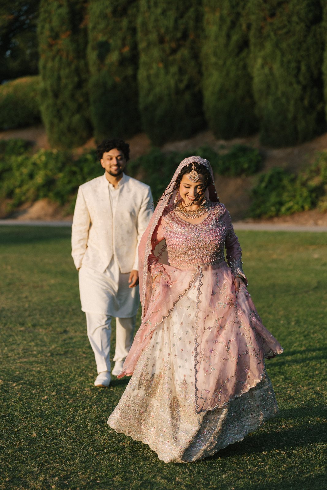 The dupatta, and the wind