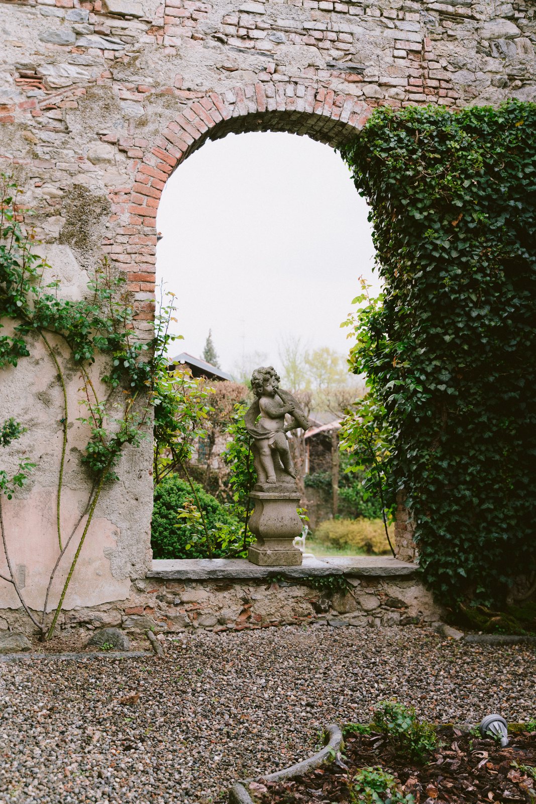 Villa Bossi · April