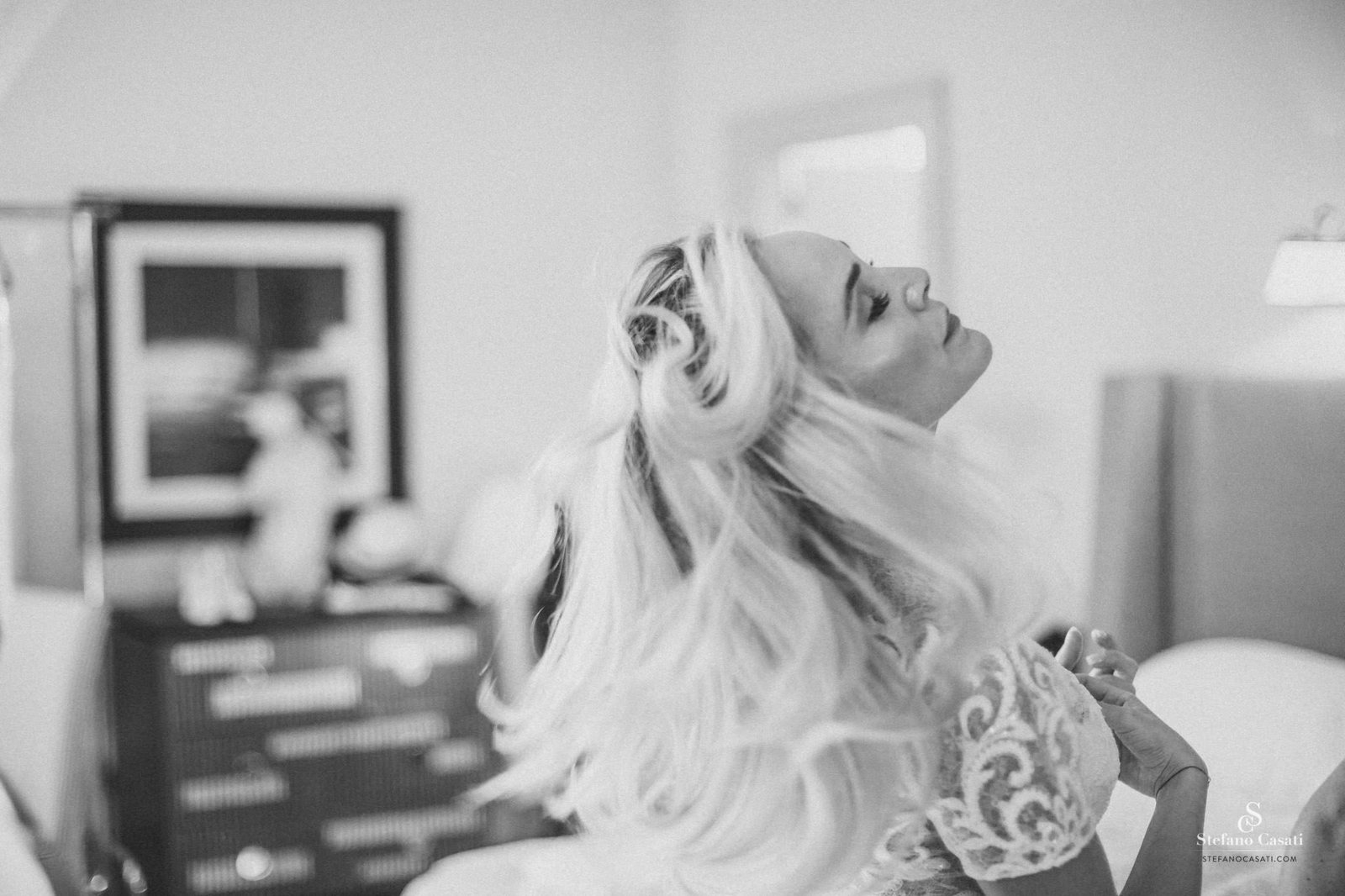 The veil, in black and white