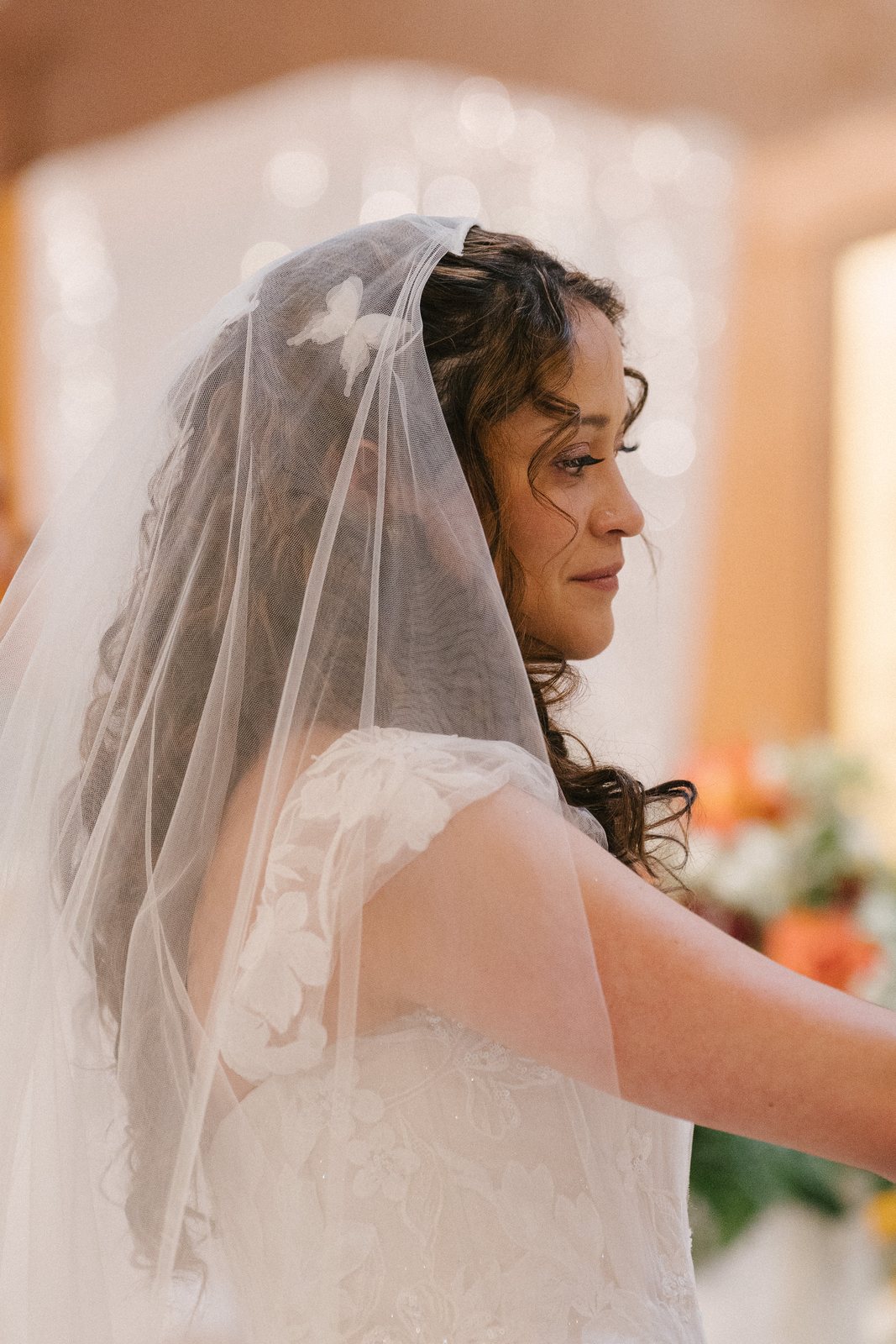 Under the veil, at the altar