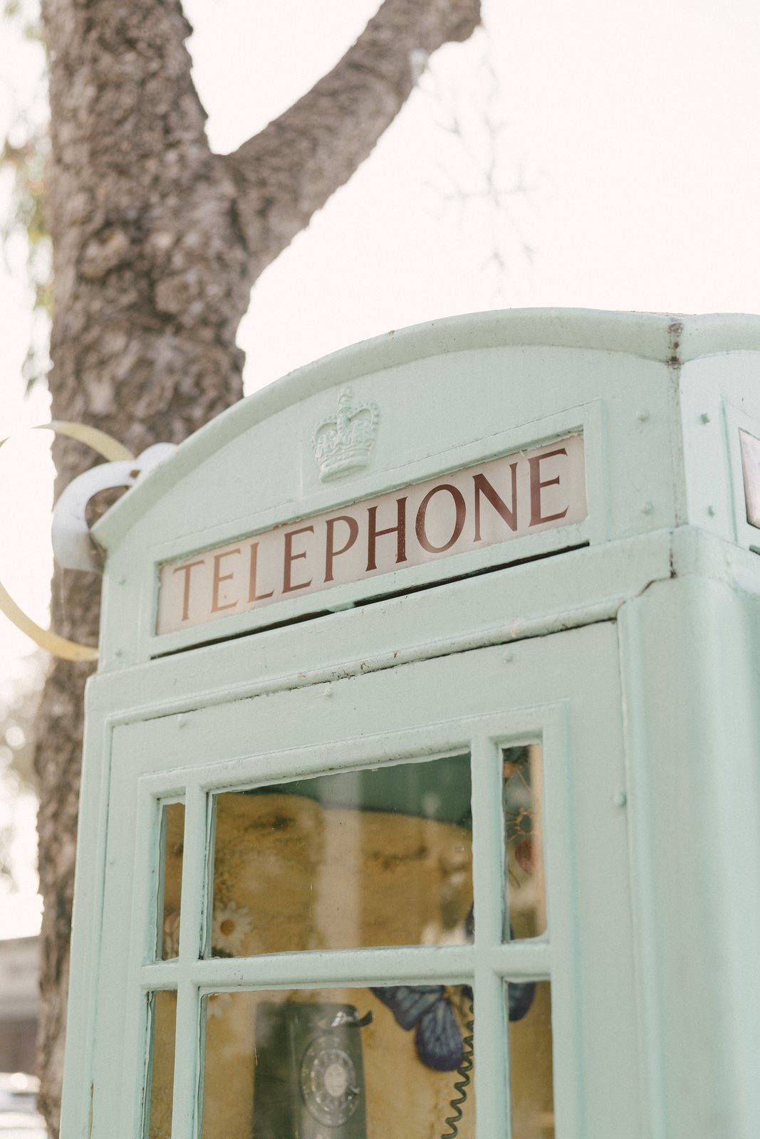 A green telephone box
