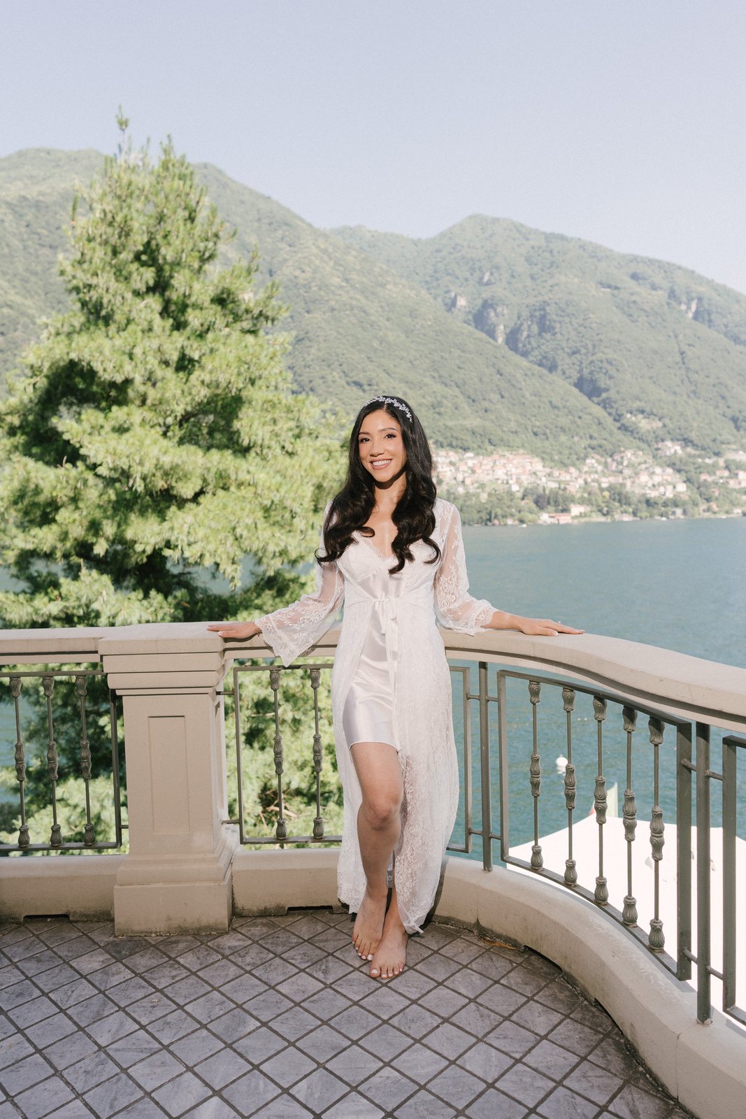 The balcony over the lake