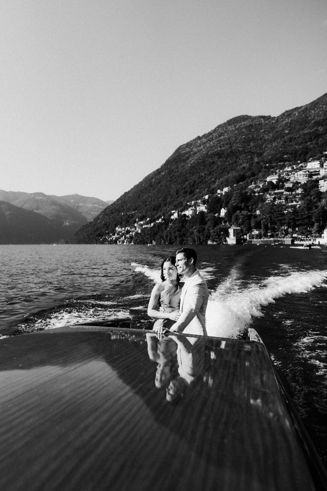 The wake, in black and white